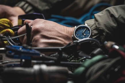 Winfield Sky Lead Stainless: A Vintage Military Watch Design