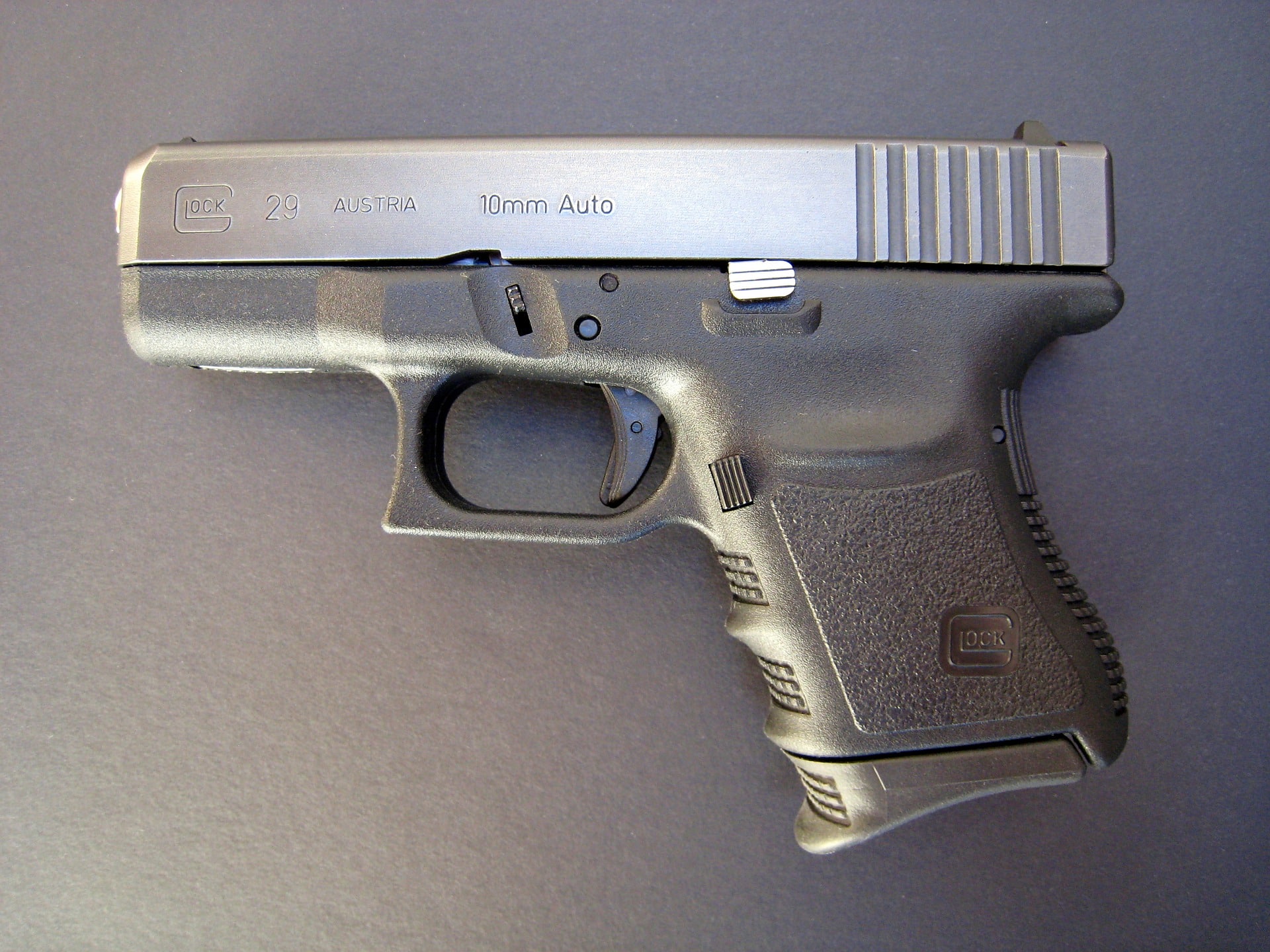 Glock 29 A Very Concealable And Highly Powerful 10mm Pistol