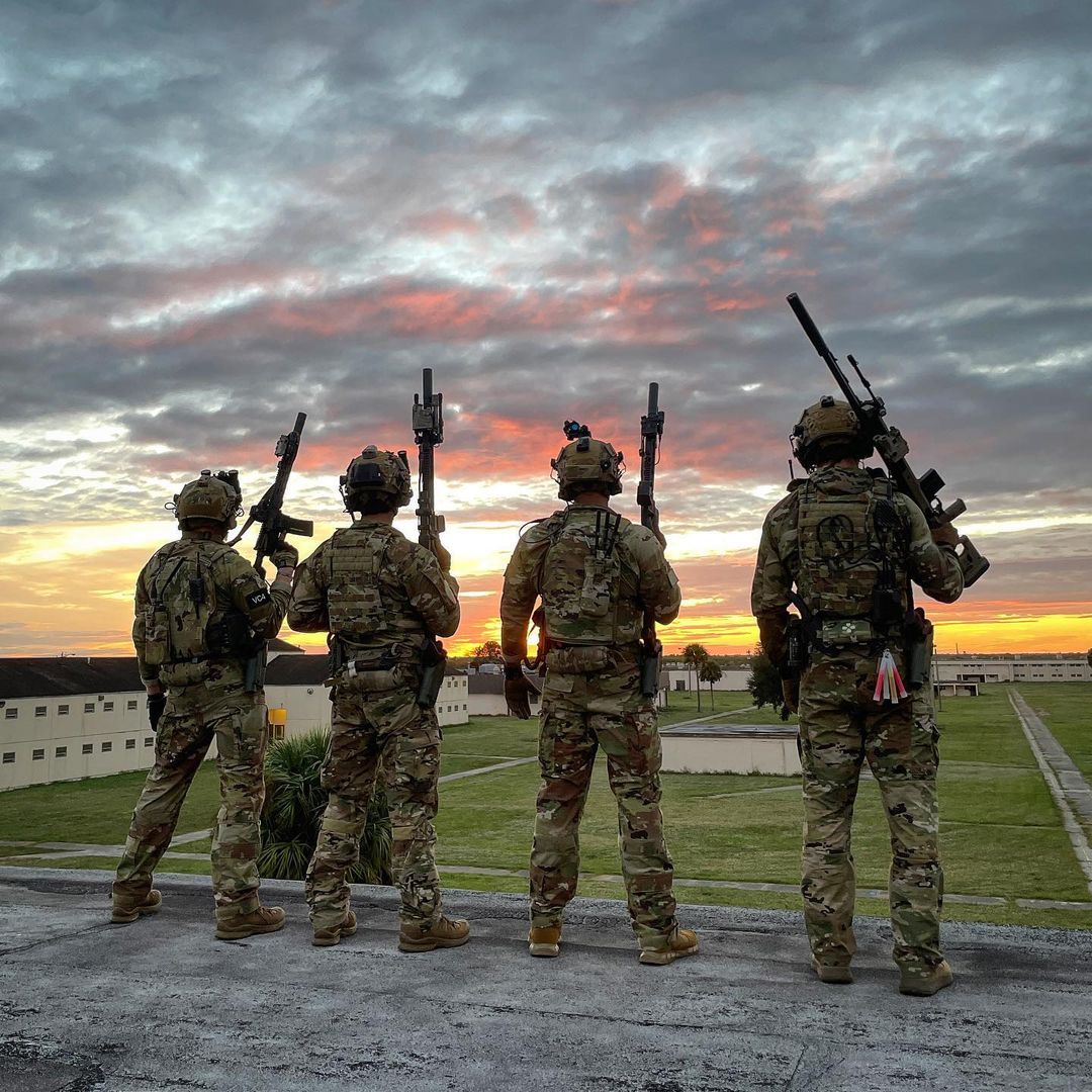 Top 3 SafariLand Holsters to Buy Now