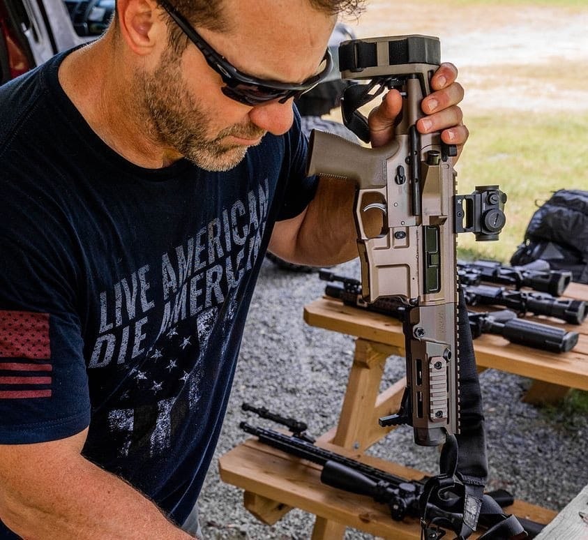 The Best AR Pistol Brace and What You Need To Know Before Buying