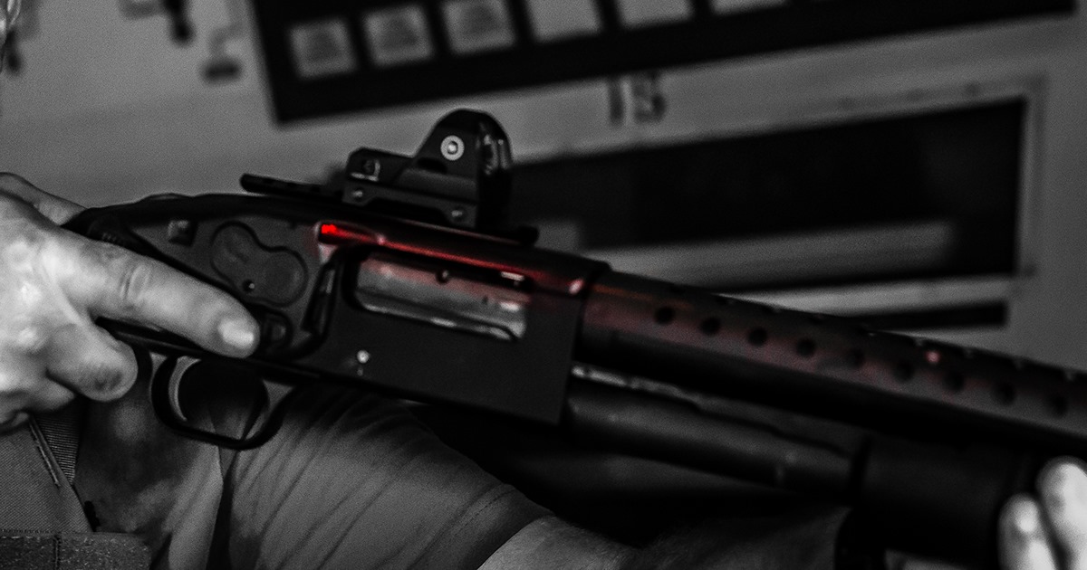 Tactical Red Laser Sight w/ Mount Fits Mossberg 500 590 835 Maverick 88 Shotgun 