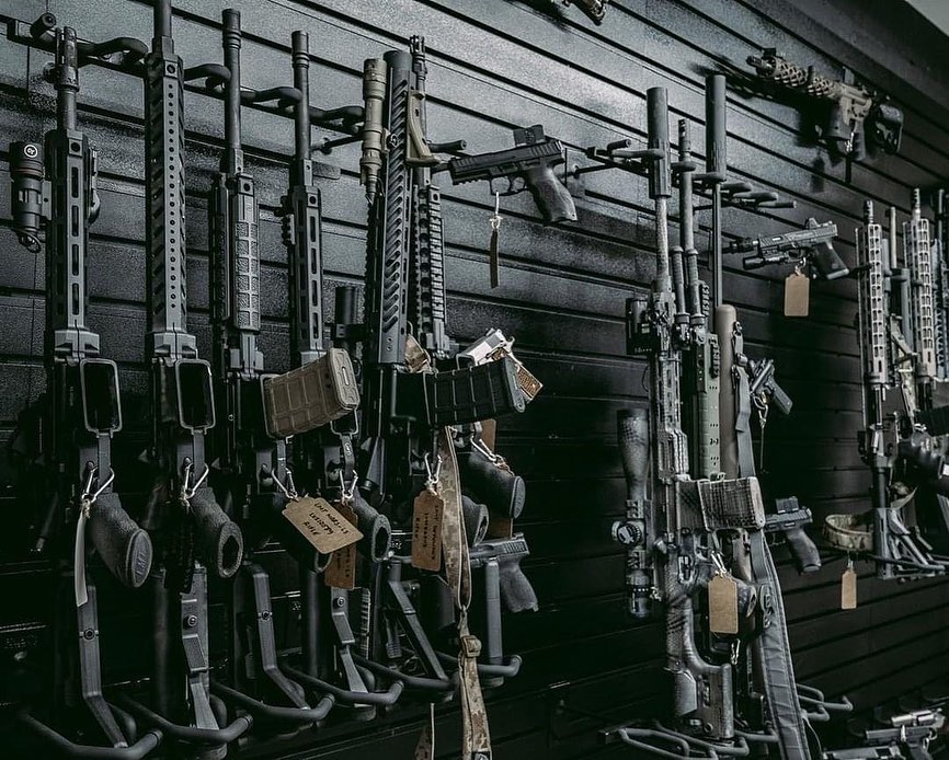 5 Best AR 15 Rifles [And AR10 Rifles] To Buy Before The Next Assault Weapons Ban